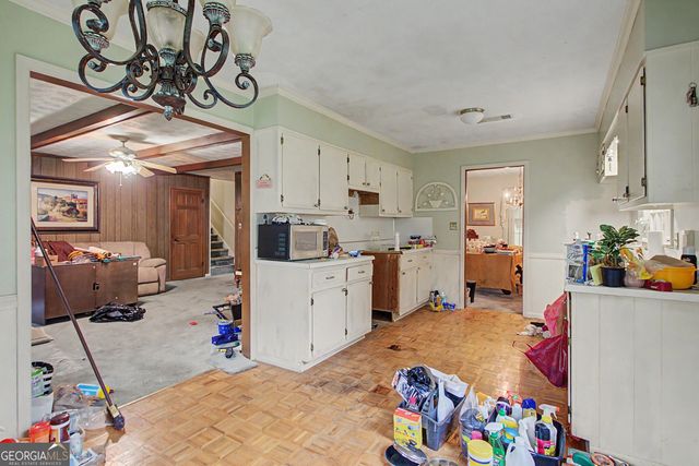 2069 Forest Dr, Fayetteville, GA 30214