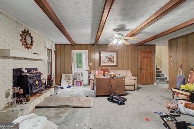 2069 Forest Dr, Fayetteville, GA 30214