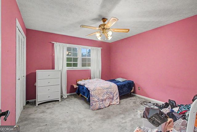 2069 Forest Dr, Fayetteville, GA 30214