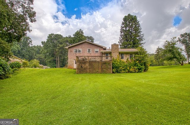 2069 Forest Dr, Fayetteville, GA 30214