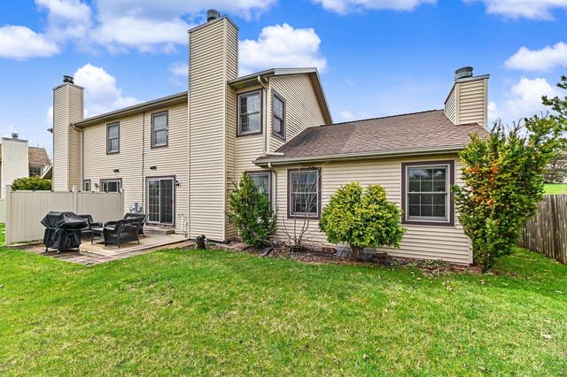 1570 Iroquois AVENUE, Grafton, WI 53024