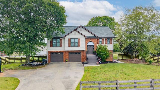 516 Pendley Road SE, Calhoun, GA 30701