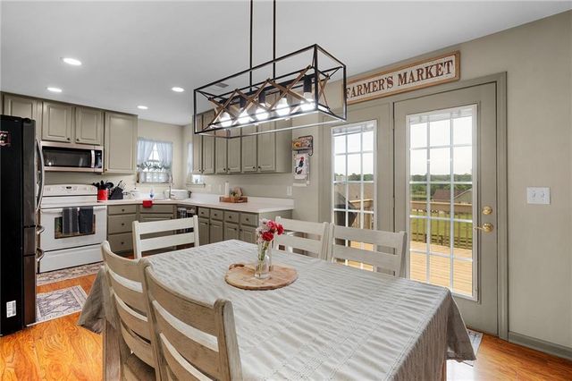 516 Pendley Road SE, Calhoun, GA 30701