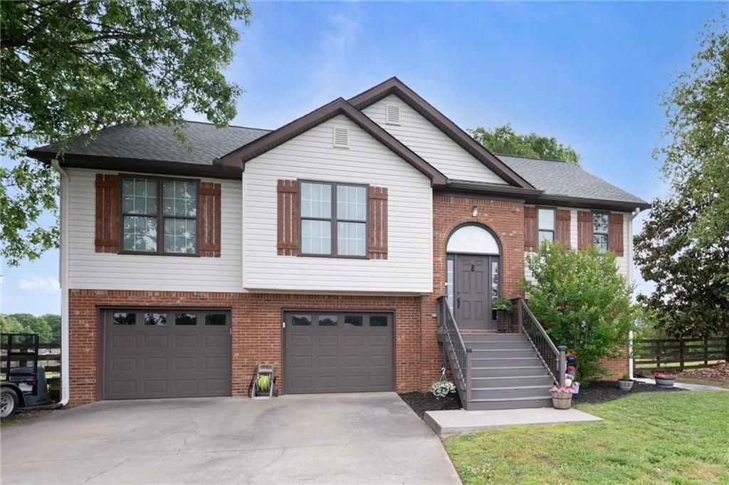 516 Pendley Road SE, Calhoun, GA 30701
