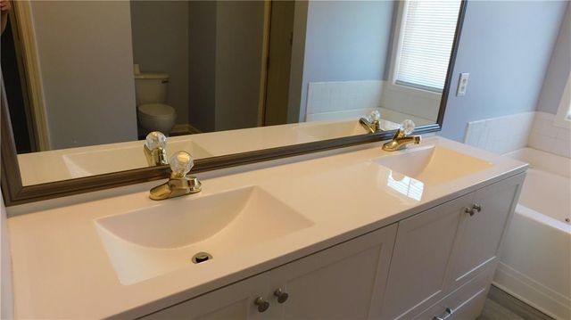 100 Wisteria Circle, Covington, GA 30016