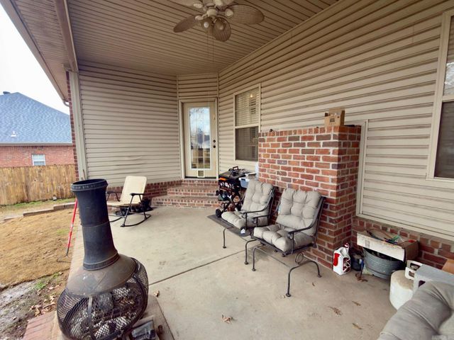 205 Merril Drive, Benton, AR 72015