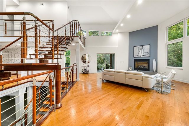 21846 N Hickory Hill Drive, Kildeer, IL 60047