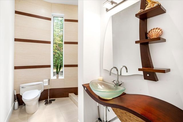 21846 N Hickory Hill Drive, Kildeer, IL 60047