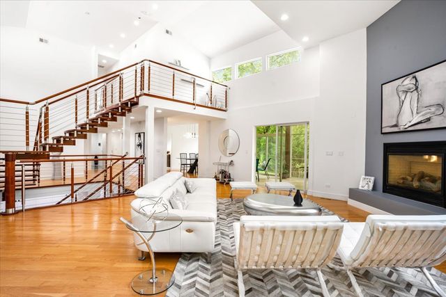 21846 N Hickory Hill Drive, Kildeer, IL 60047