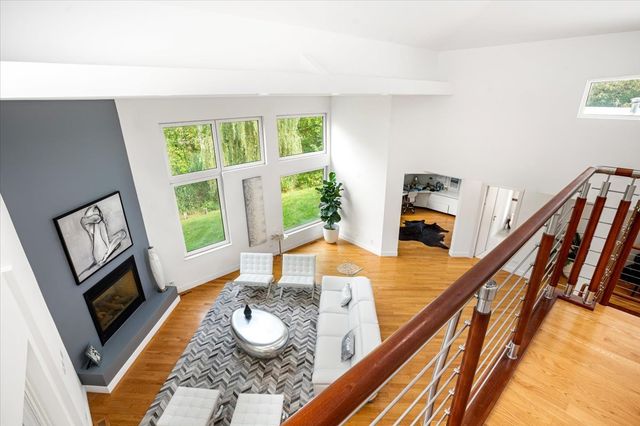 21846 N Hickory Hill Drive, Kildeer, IL 60047