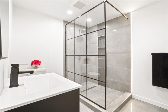 21846 N Hickory Hill Drive, Kildeer, IL 60047