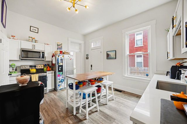 25 W 15th Street, Covington, KY 41011