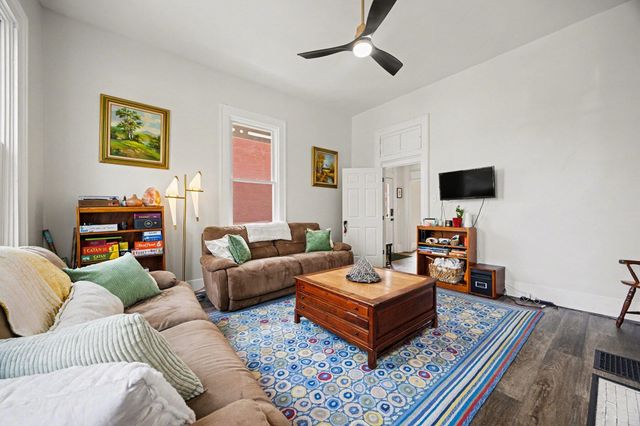 25 W 15th Street, Covington, KY 41011