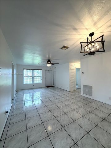 4910 NW 15th Ct, Lauderhill, FL 33313