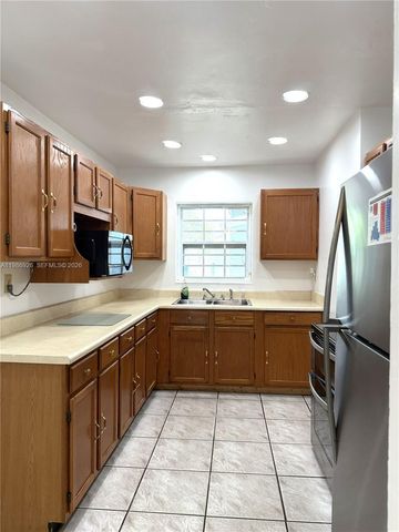 4910 NW 15th Ct, Lauderhill, FL 33313