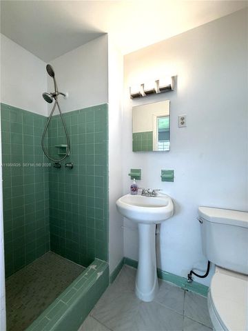 4910 NW 15th Ct, Lauderhill, FL 33313