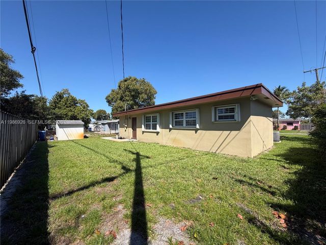 4910 NW 15th Ct, Lauderhill, FL 33313