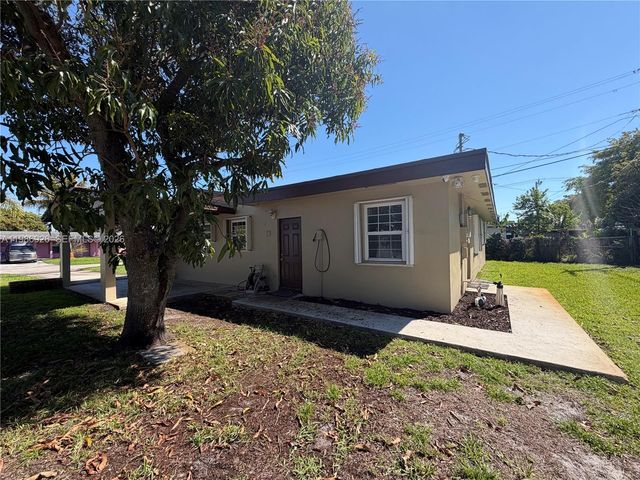 4910 NW 15th Ct, Lauderhill, FL 33313