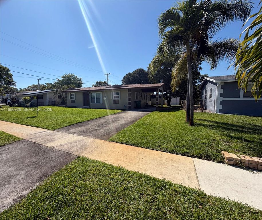 4910 NW 15th Ct, Lauderhill, FL 33313