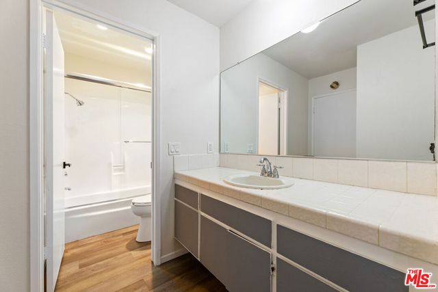 360 S Euclid Avenue 219, Pasadena, CA 91101