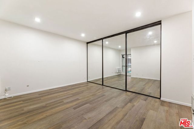 360 S Euclid Avenue 219, Pasadena, CA 91101