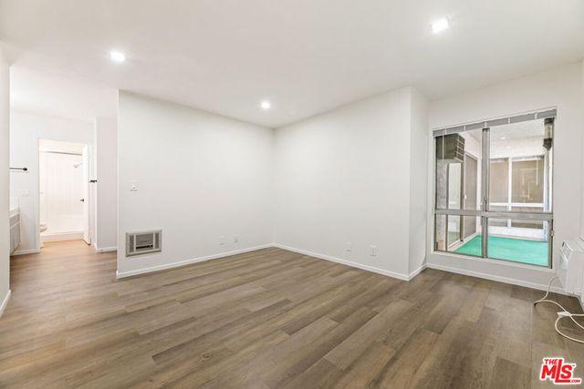 360 S Euclid Avenue 219, Pasadena, CA 91101