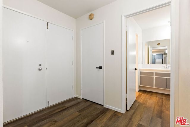 360 S Euclid Avenue 219, Pasadena, CA 91101