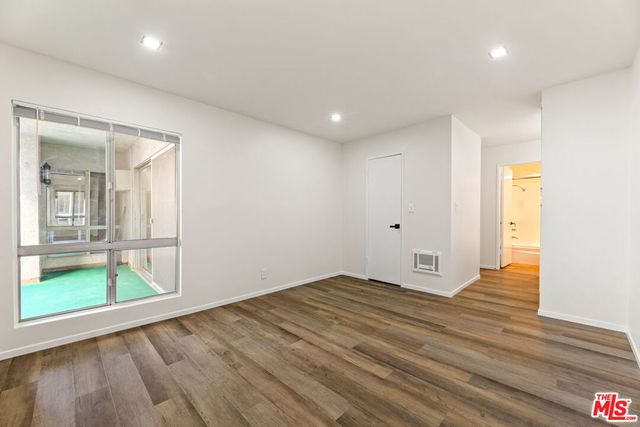 360 S Euclid Avenue 219, Pasadena, CA 91101