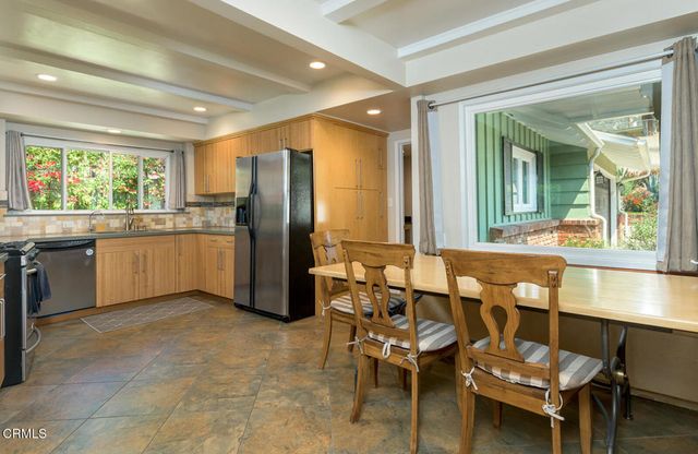 5165 Ocean View Boulevard, La Canada Flintridge, CA 91011