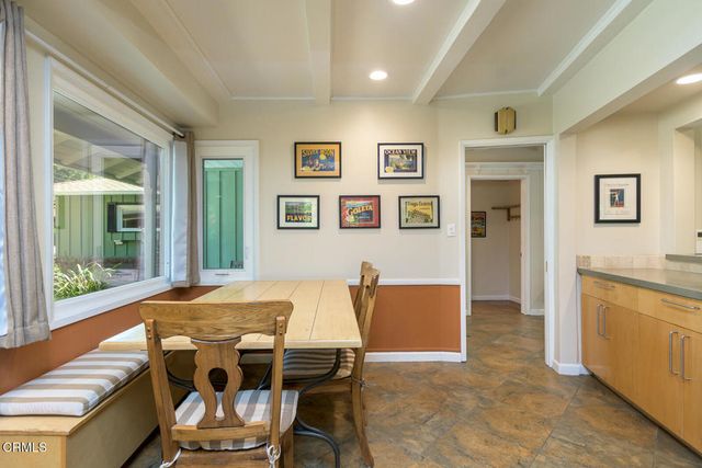 5165 Ocean View Boulevard, La Canada Flintridge, CA 91011