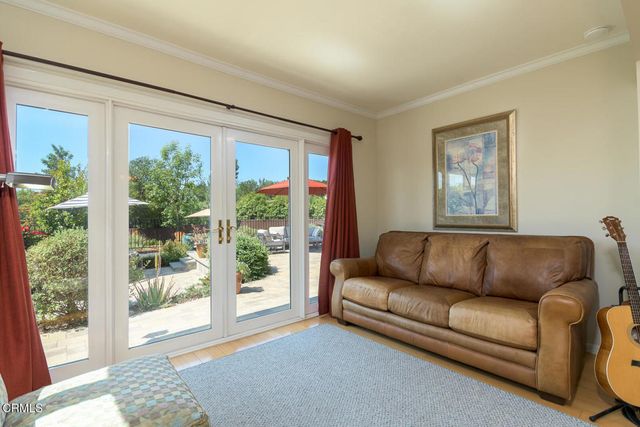 5165 Ocean View Boulevard, La Canada Flintridge, CA 91011