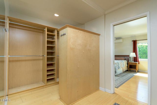 5165 Ocean View Boulevard, La Canada Flintridge, CA 91011