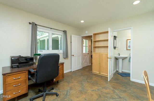 5165 Ocean View Boulevard, La Canada Flintridge, CA 91011