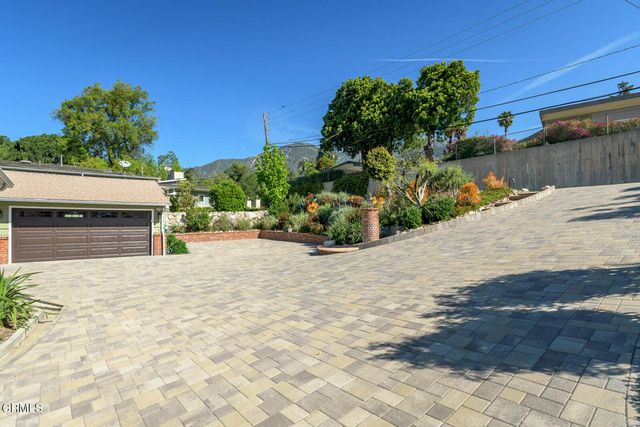 5165 Ocean View Boulevard, La Canada Flintridge, CA 91011