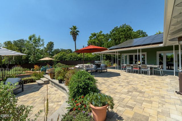 5165 Ocean View Boulevard, La Canada Flintridge, CA 91011