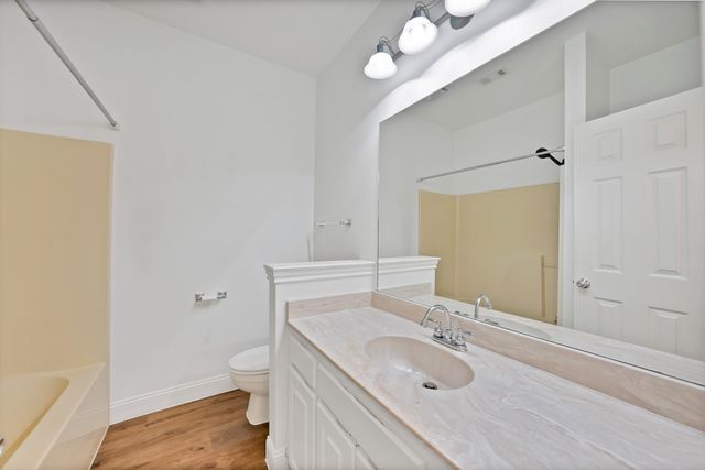 1822 Evergreen Court, Grapevine, TX 76051