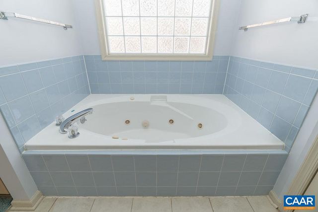 9165 TOTIER CREEK RD, Scottsville, VA 24590