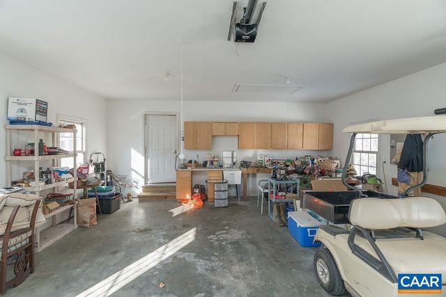 9165 TOTIER CREEK RD, Scottsville, VA 24590