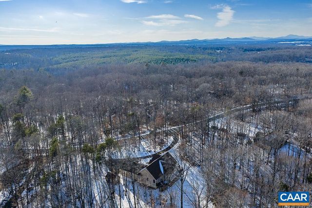 9165 TOTIER CREEK RD, Scottsville, VA 24590