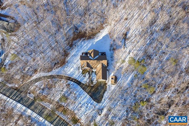 9165 TOTIER CREEK RD, Scottsville, VA 24590