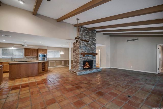 602 Moorside, Windcrest, TX 78239