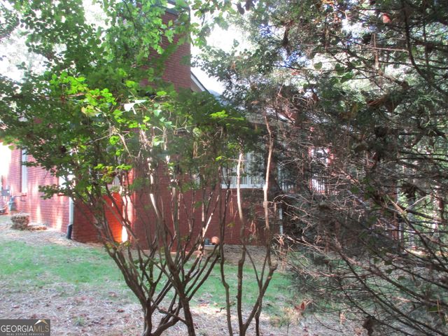 105 Berry Court, Mcdonough, GA 30252