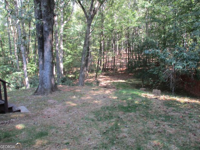 105 Berry Court, Mcdonough, GA 30252