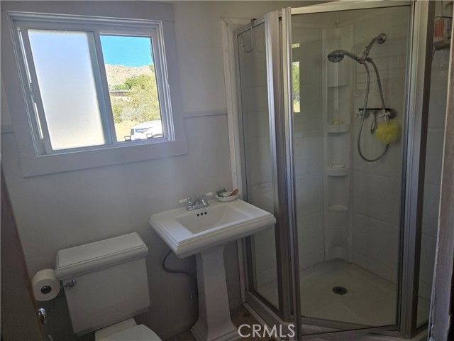 8996 Navajo Trail, Morongo Valley, CA 92256