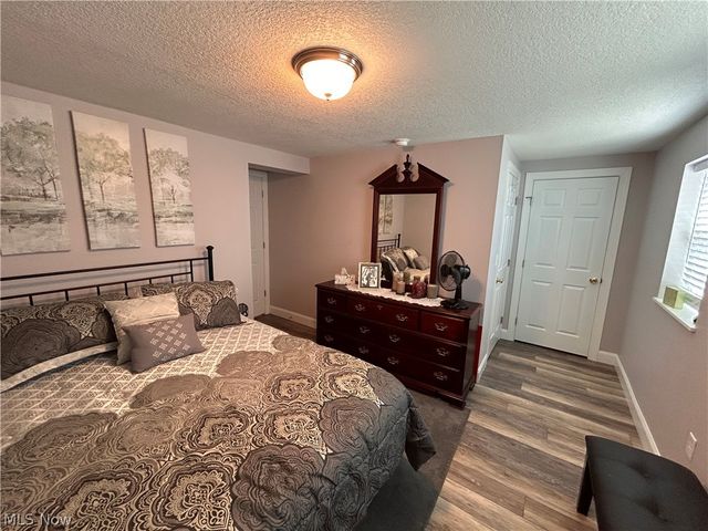 213 Oneal Street, Belpre, OH 45714