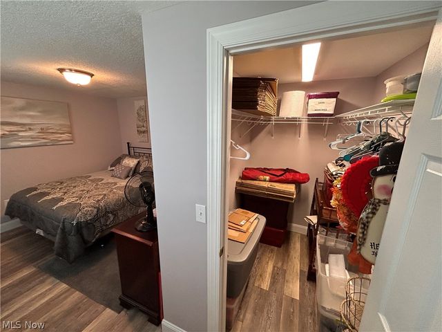 213 Oneal Street, Belpre, OH 45714