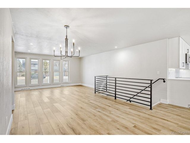 7037 S Newland St, Littleton, CO 80128