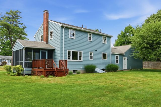 2 Winter St, Acton, MA 01720