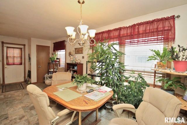 1314 VEERMAN Street, Pekin, IL 61554