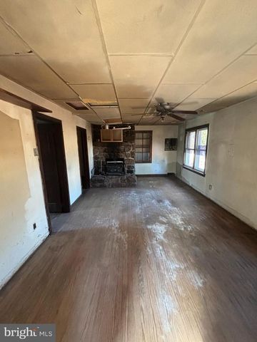 109 ALACKNESS RD, Spring City, PA 19475